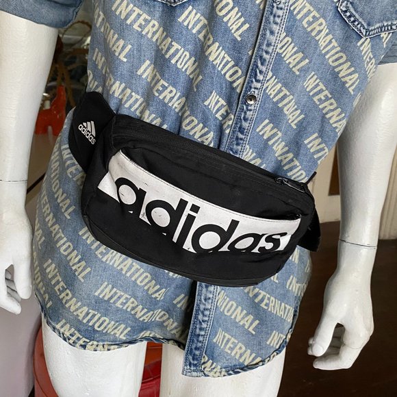 ADIDAS fanny pack - Picture 1 of 3